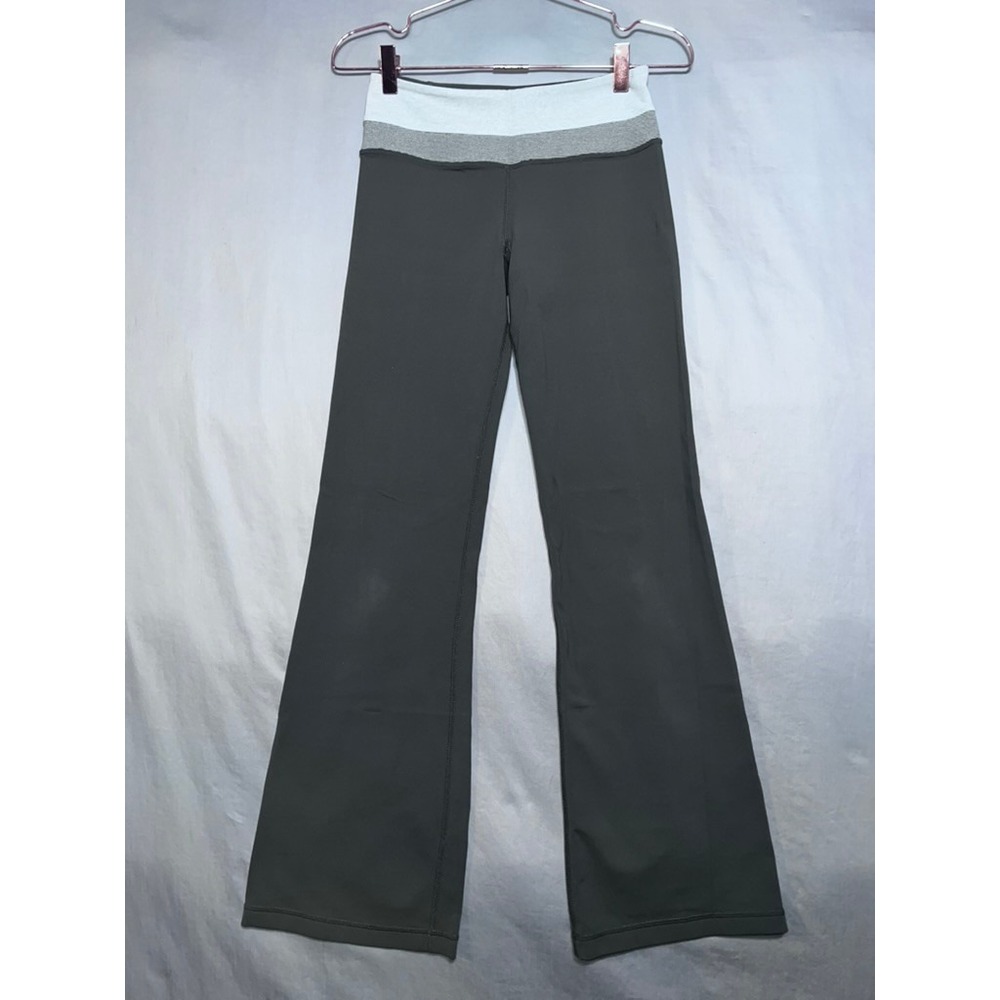 Lululemon Groove Pant Flare Grey Striped Waistband Yoga Pants 10370
